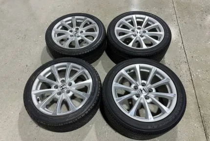 Honda S2000 AP2 V2 Wheels In good condition