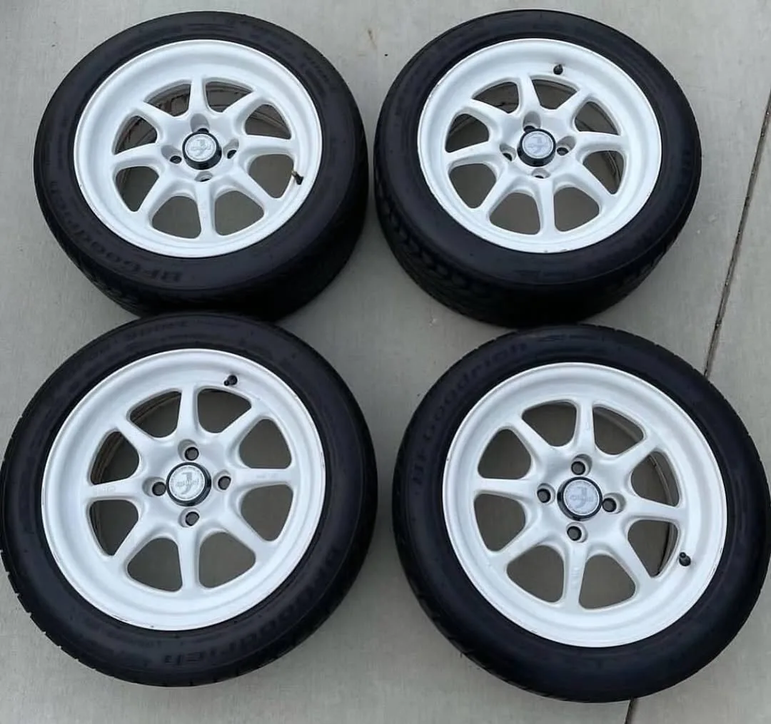 00fd5717-842c-4769-ab76-67917b5af636