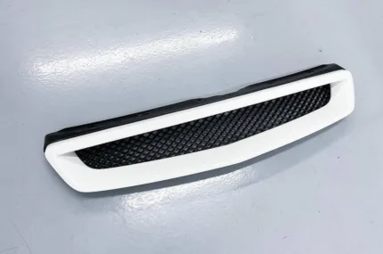 EK9 CTR Grill (99-00) Painted Taffeta White