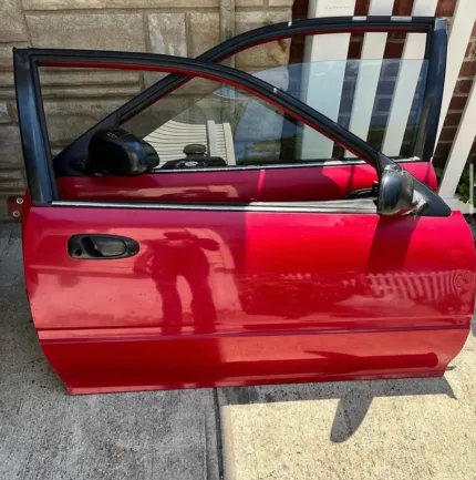 Eg hatch/ coupe Manual doors with door panels