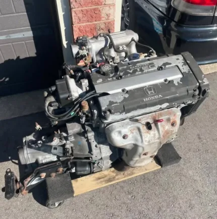 EM1 SIR Engine Swap Removed from a ‘00 Civic SIR back in 2012