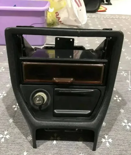 Honda Civic EG double din console Comes with cromax box and brackets