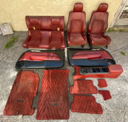 97-01 Honda Prelude Almost complete sir blood red interior