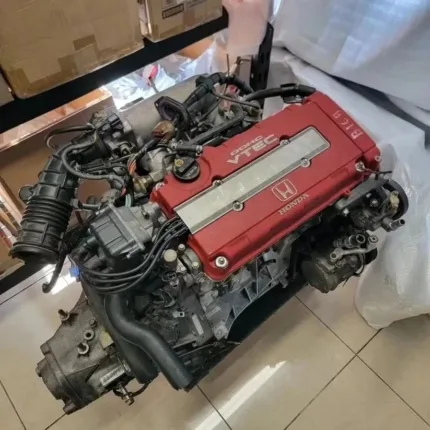 Spoon sports assembled B16B long block and the Spoon Sports overhauled S4C transmission.