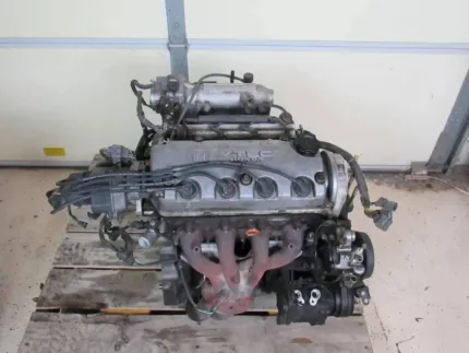 Honda D16Z6 V-TEC SOHC OEM ENGINE.