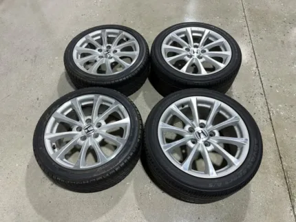 Honda S2000 AP2 V2 Wheels In good condition