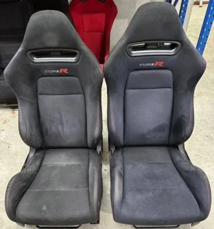 FD2 Type R Black Edition seats with OEM Rails.