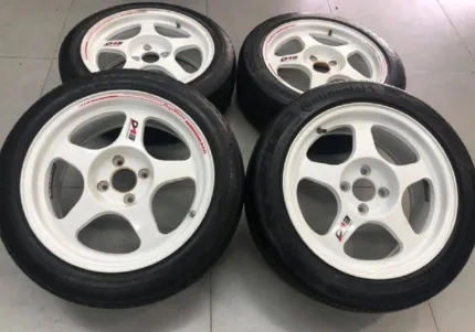 OG Desmond Evo Regamasters Wheels and tires.