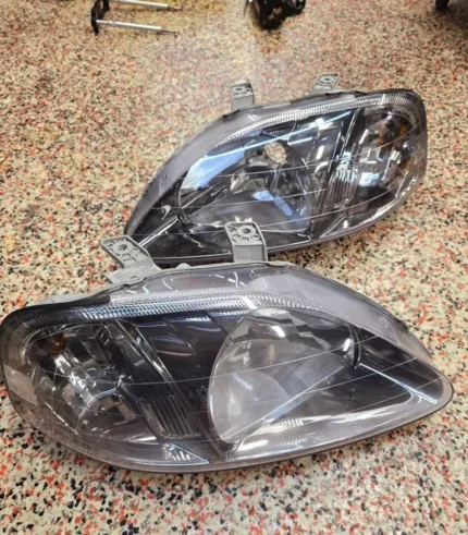 EK9 GENUINE TYPE R HEADLIGHTS Ek9 genuine Type r headlights .
