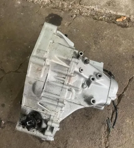 GS-R transmission, no issues at all, no pop outs no grinds