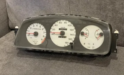 Honda Civic SiR 92-95 EG6 Gauge Cluster H/B MT white face Amber speedometer.