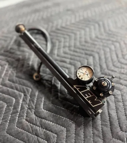 AEM fuel rail/regulator B-series