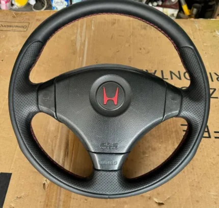 EK9 steering wheel, genuine leather. SRS Airbag system. momo