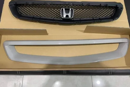 BNIB Honda Civic EM1/EK9 Grill.