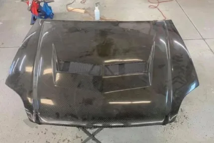 Seibon Carbon Fibre hood Vented hood