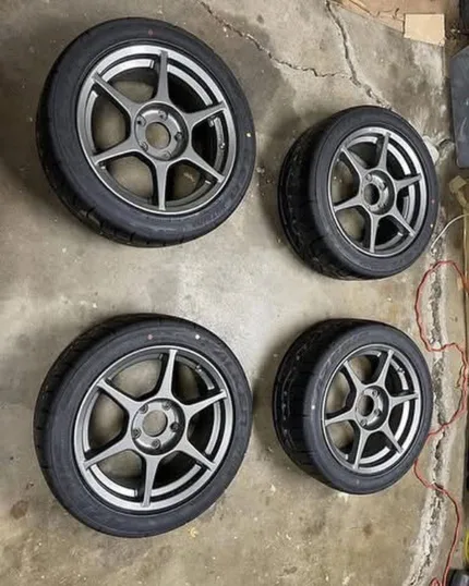 Set of Buddy Club P1 Rims.